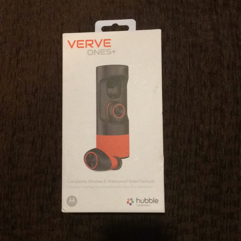 Motorola VerveOnes+   Wireless ear buds